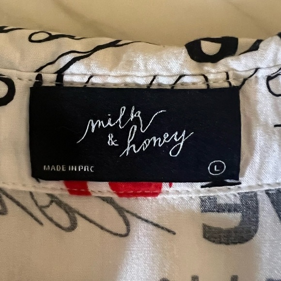 Milk & Honey Button Down Size L Double Chest Pockets Long-sleeve V-Neck Love - Picture 8 of 9